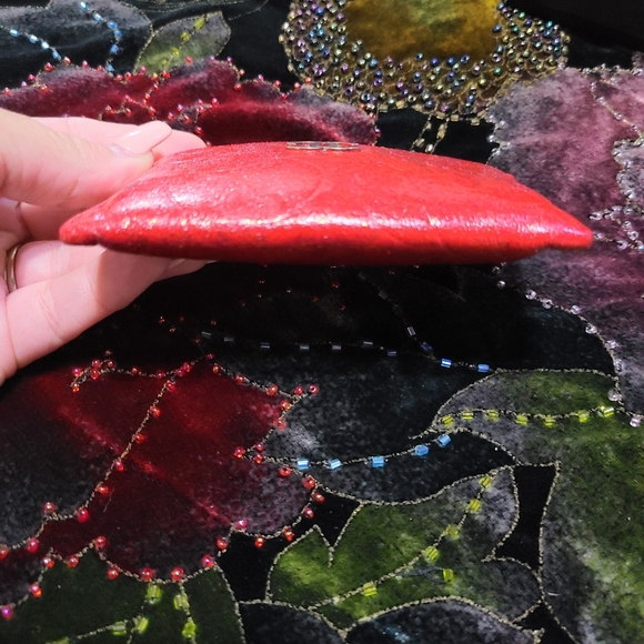 Chanel Iridescent Camelia credit card/ wallet - Picture 4 of 12